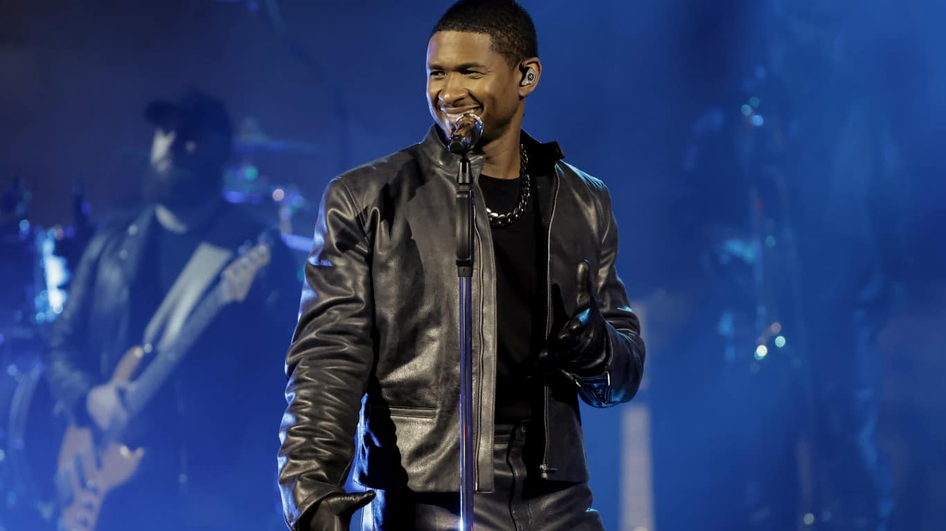 Usher | iHeartRadioâs Living Black 2023 Block Party