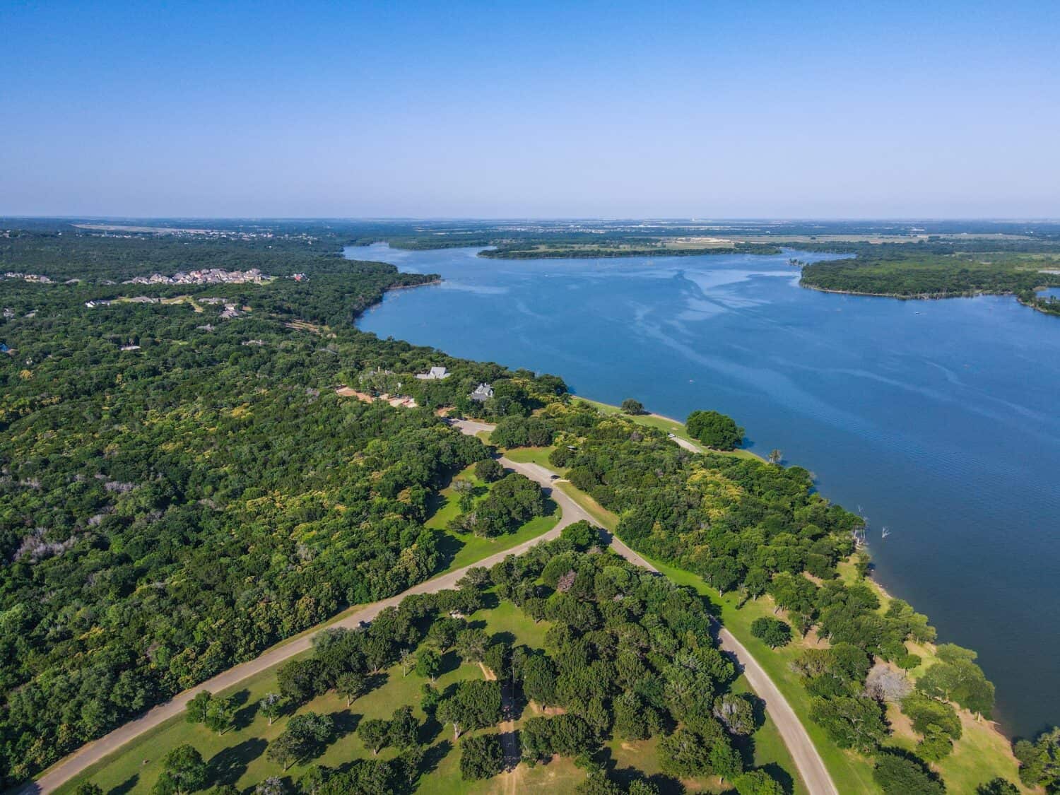 The beautiful aerial view of nature on the shore of Lake Waco in Texas