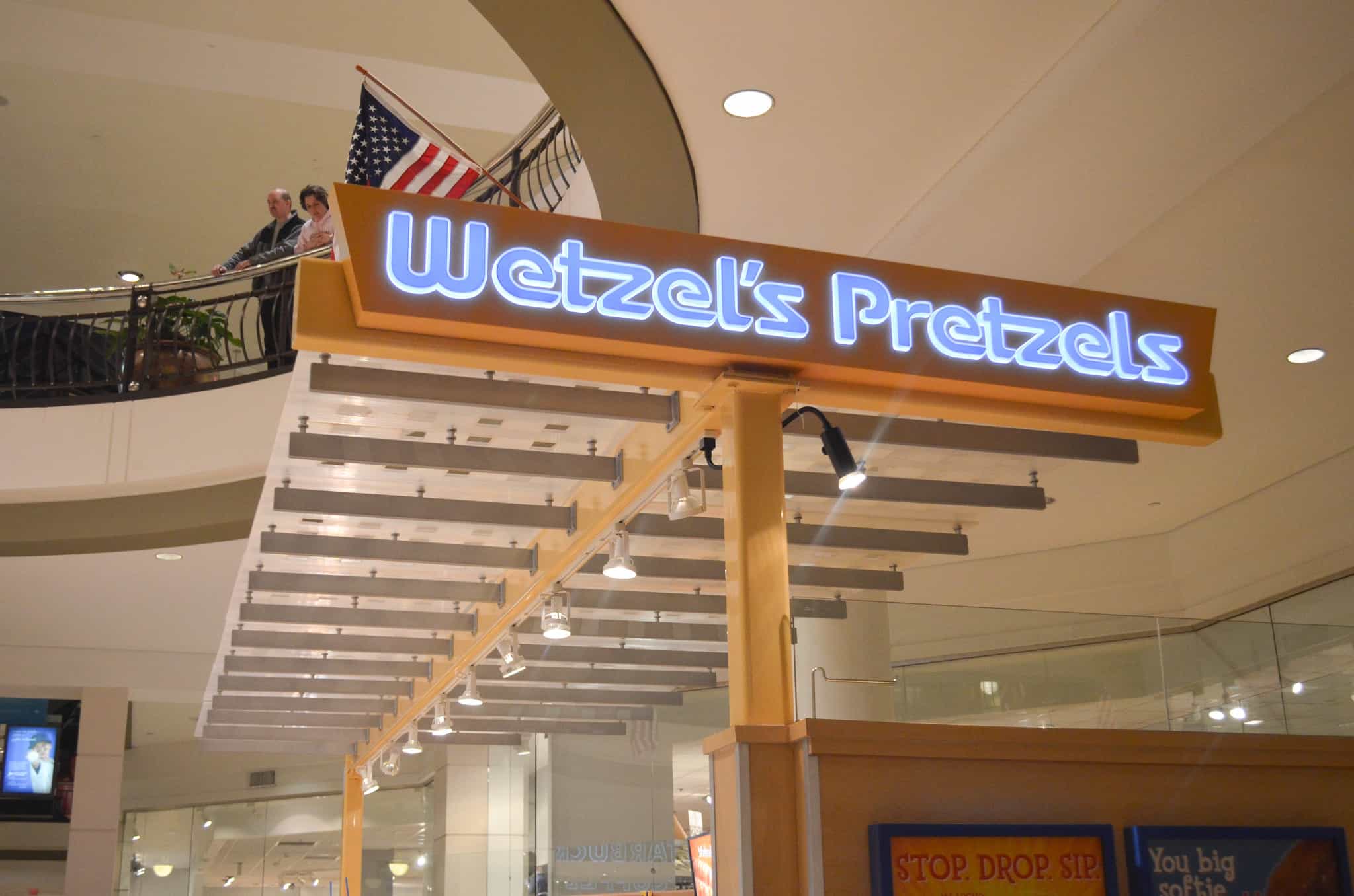 Wetzel's Pretzels - Tysons Corner Mall