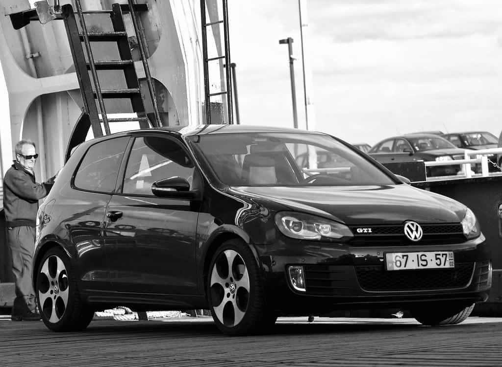 Volkswagen Golf GTI VI [Crossing the Tagus River in a ferry boat] by pedrosimoes7