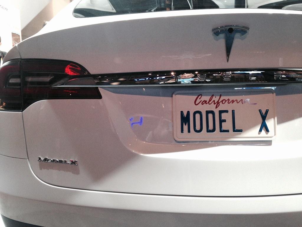 Tesla+Model+X | Tesla Model X rear view