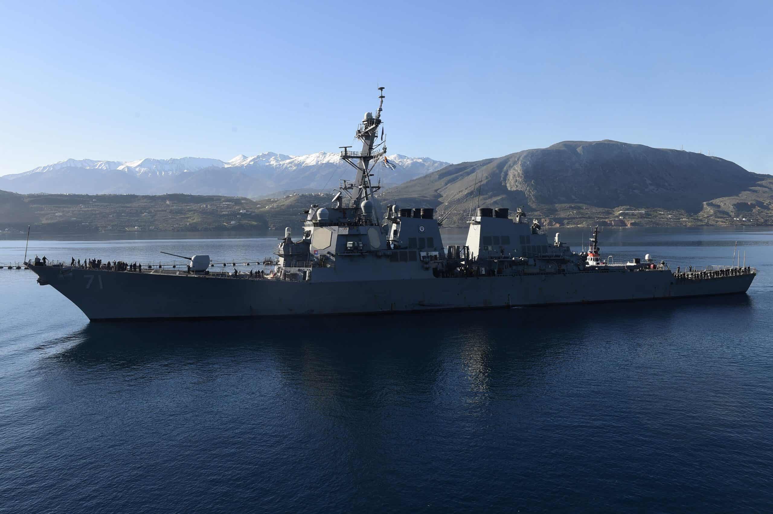 Greece+navy | USS Ross pulls into Souda Bay, Greece.