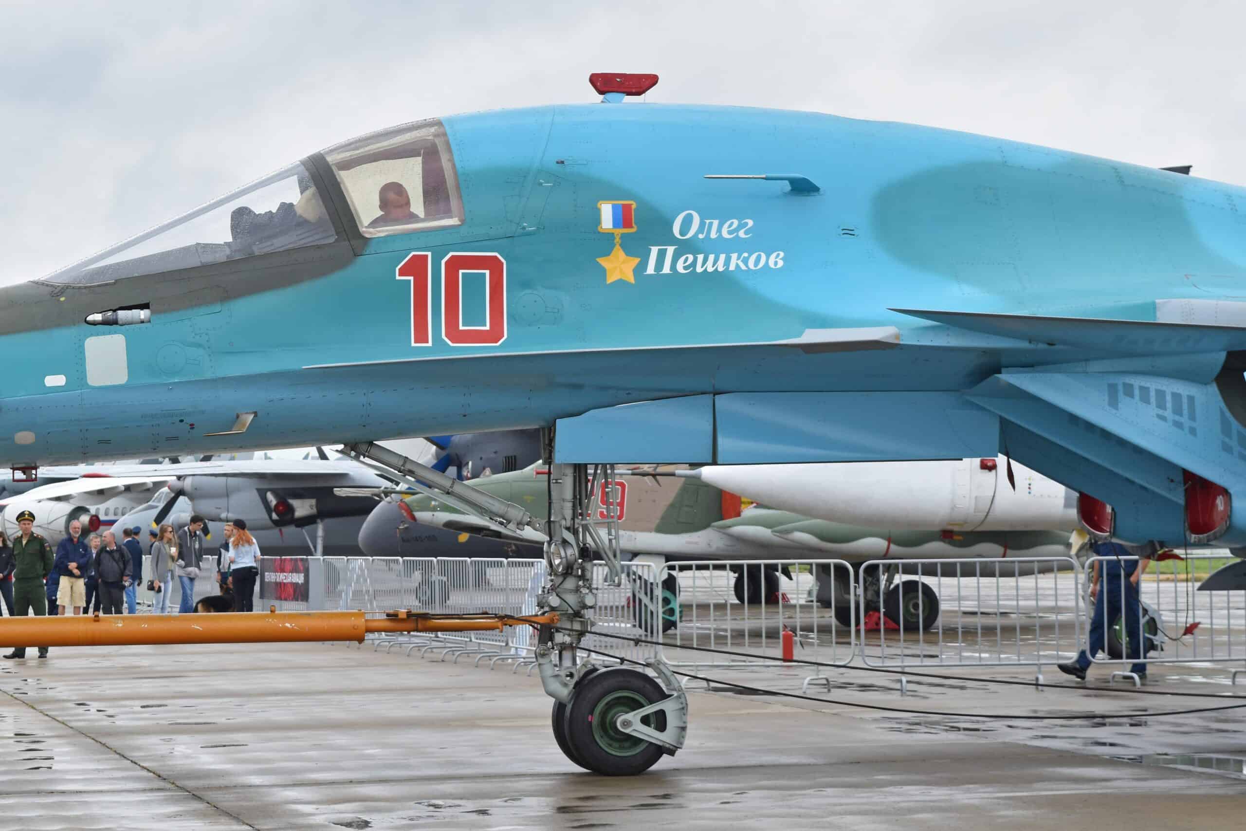 Syria+Sukhoi | Sukhoi Su-34 ‘RF-95841 / 10 red’ “Олег Пешков”