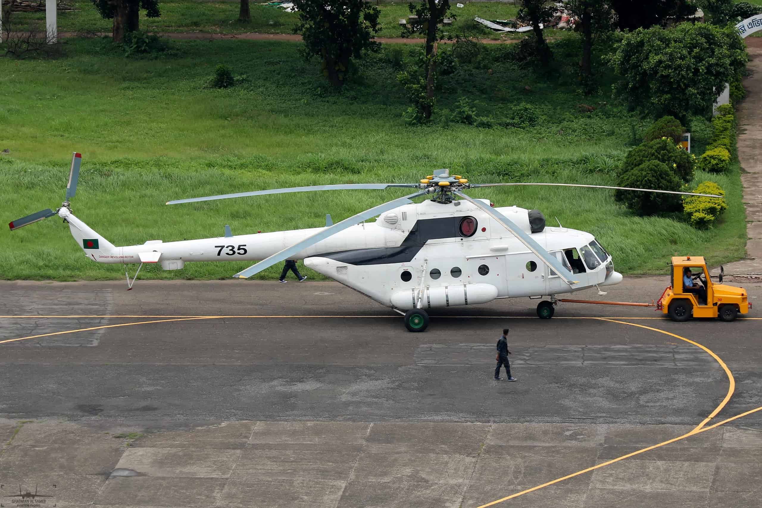 735 Bangladesh Air Force Mil Mi-171 Hip. (41836905645) by Shadman Samee from Dhaka, Bangladesh