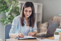 “Municipal Bonds Belong in Taxable Accounts,” Say Charles Schwab Investment Experts