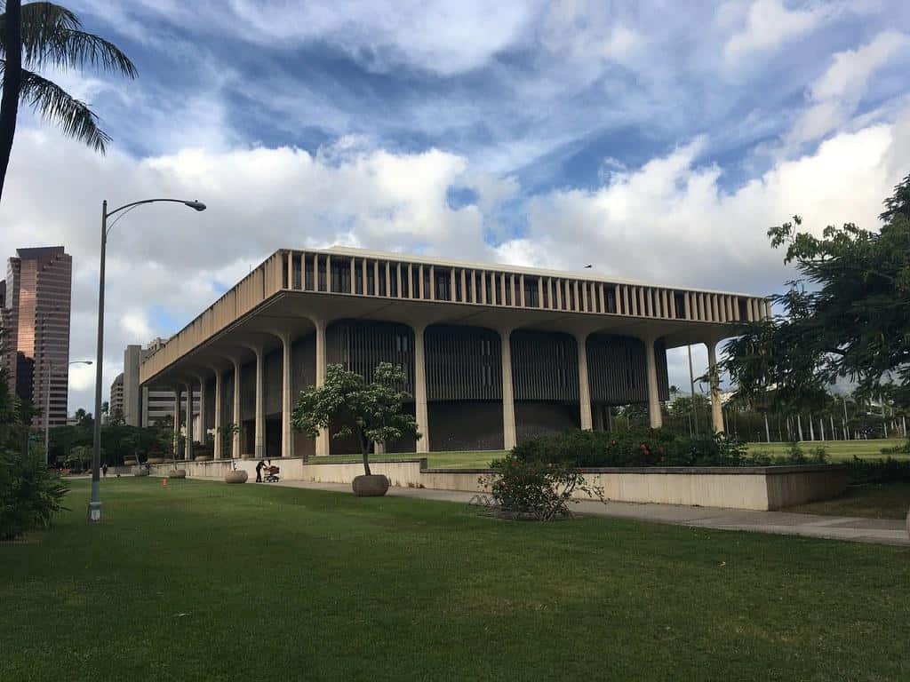 Hawaii State Capitol with dramatic cloud by Eric Fischer
