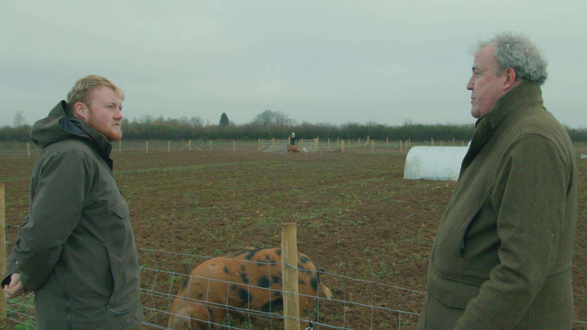 Clarkson's Farm: Porking | Jeremy Clarkson and Kaleb Cooper in Porking (2024)