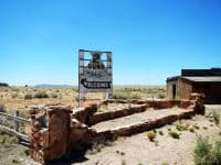 Arizona+gun+shop | Two Guns, Arizona