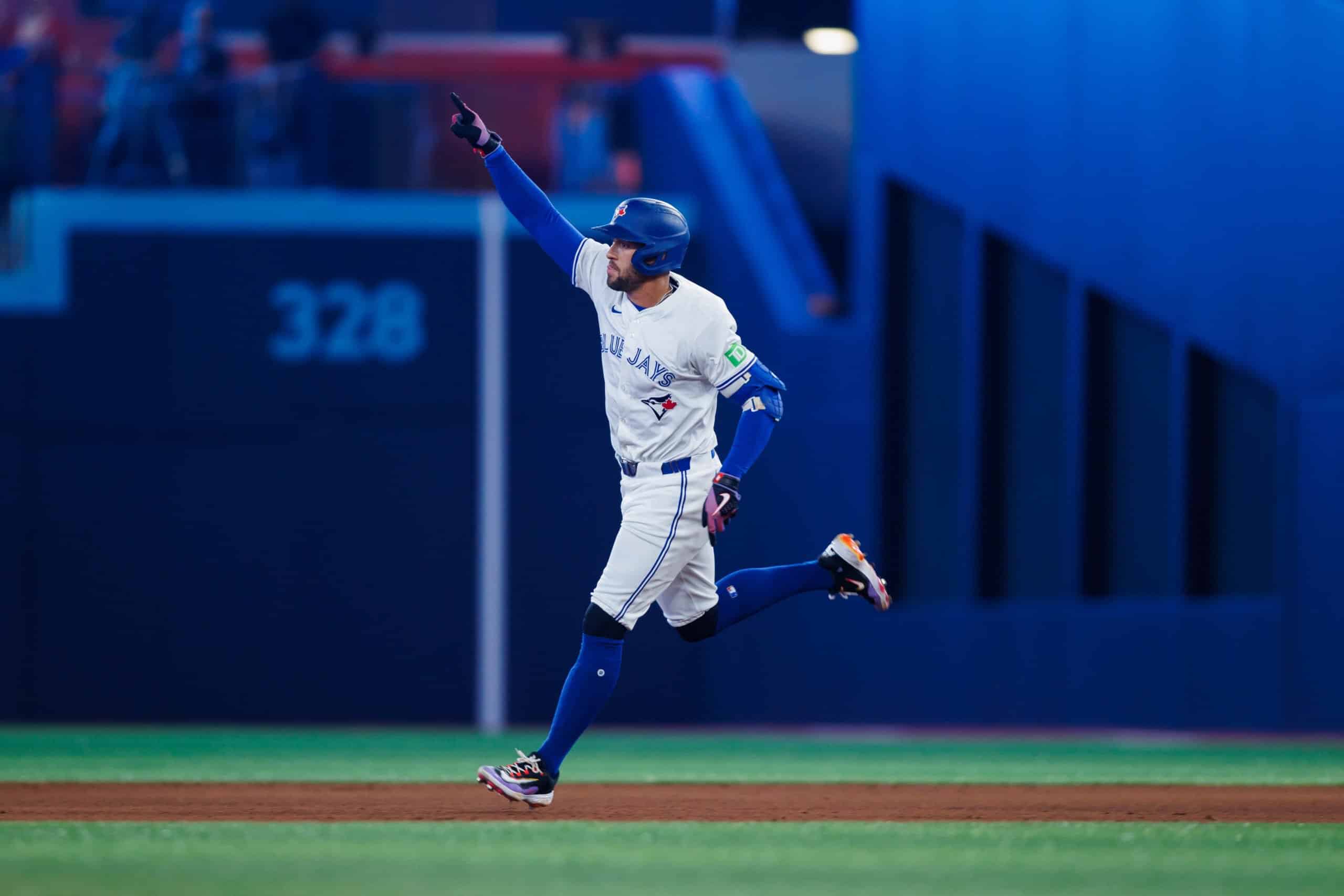 Cincinnati Reds - Toronto Blue Jays