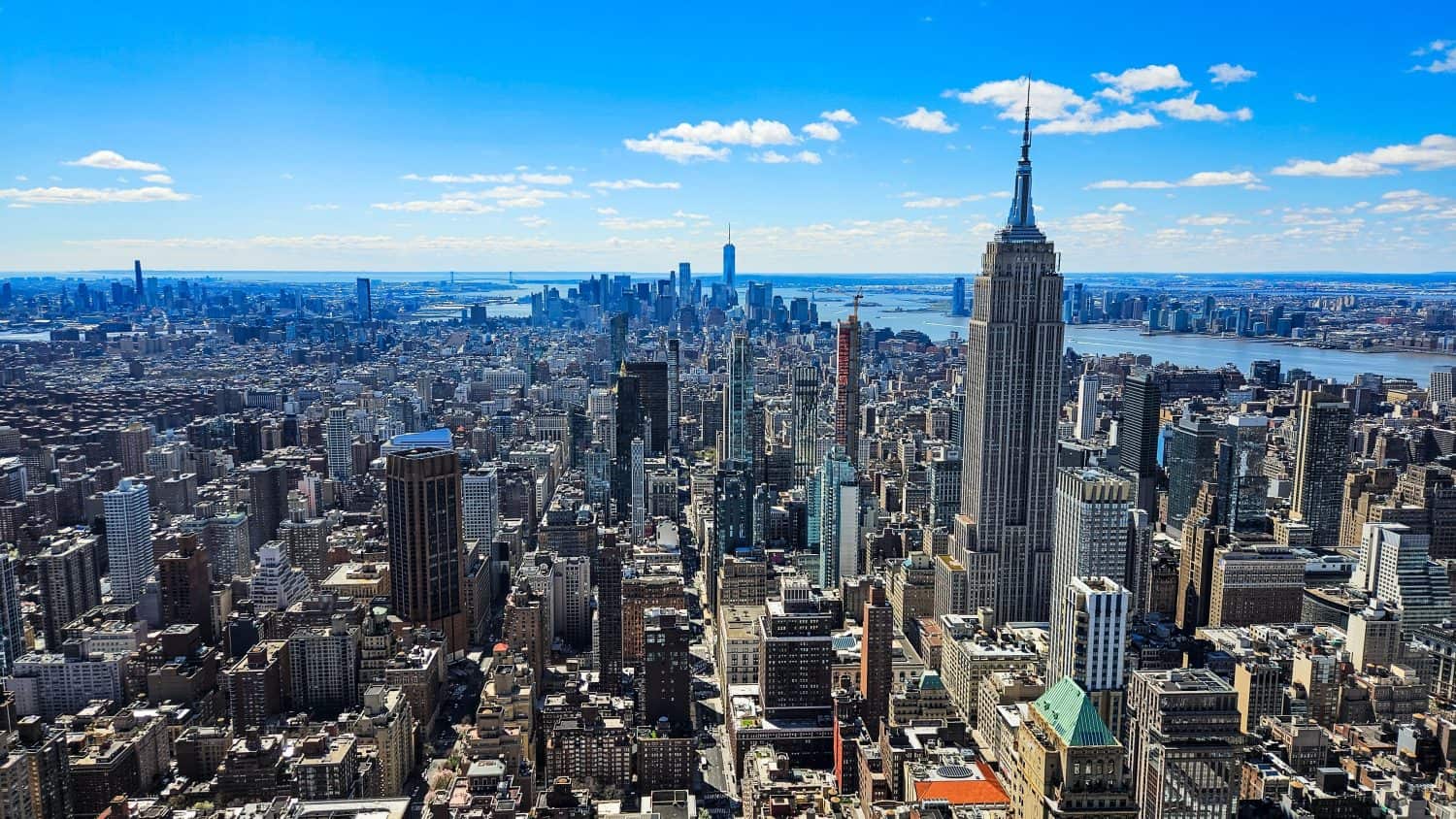 View from the Summit observatory over Manhattan and the Empire State Building in New York City, USA.