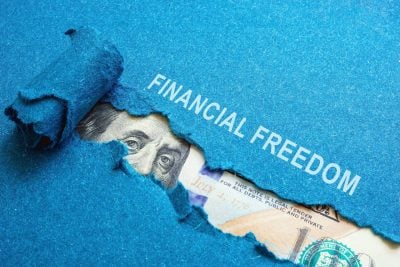 I'm 30 With $300,000 in Debt Living in My Parents' House: How Did I Dig Myself Out and Become a Millionaire by 37?