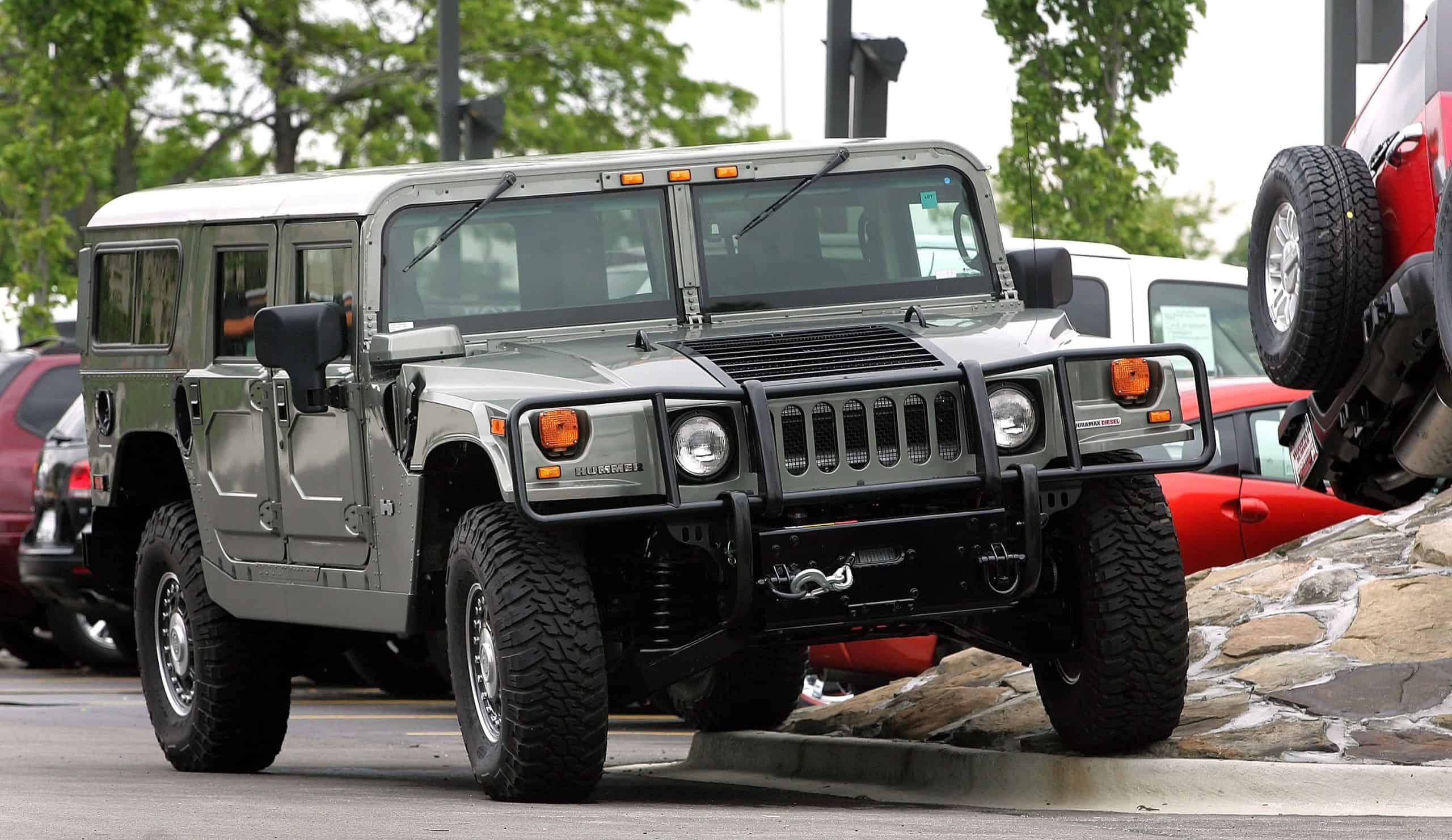 General Motors To Discontinue Hummer H1