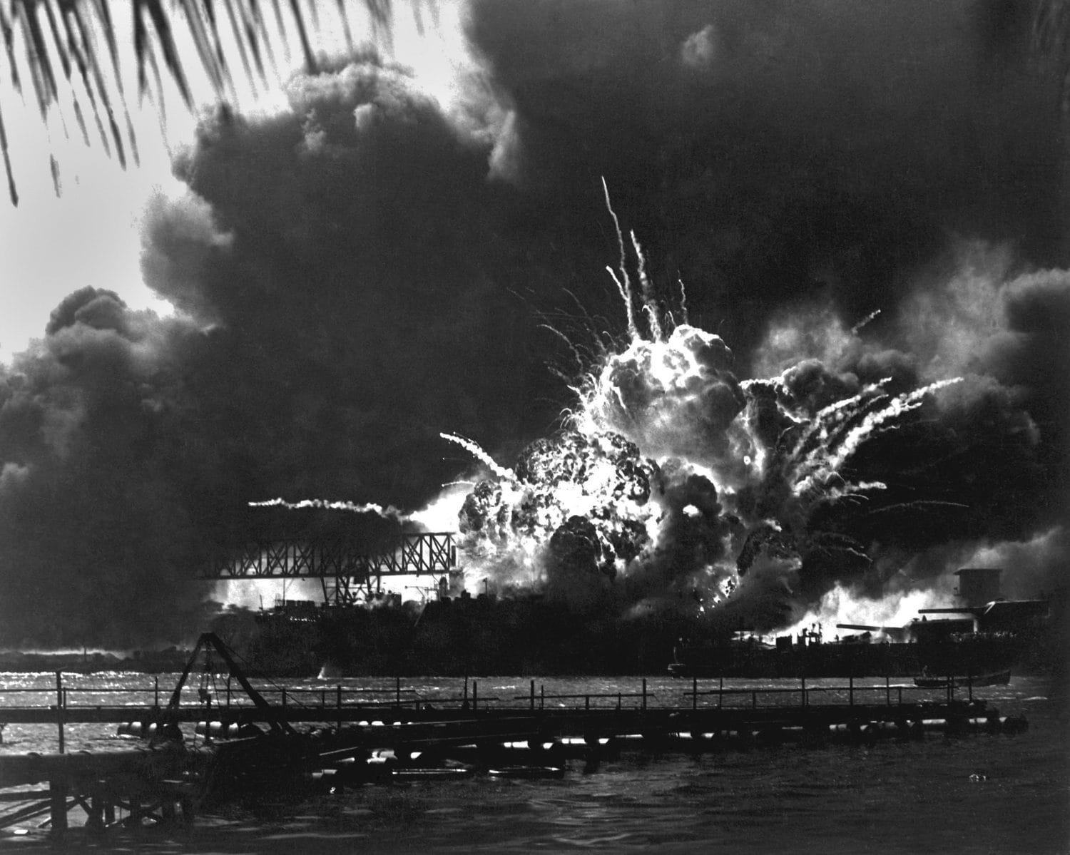 Check Out the Battle of Pearl Harbor’s Most Heroic Military Members