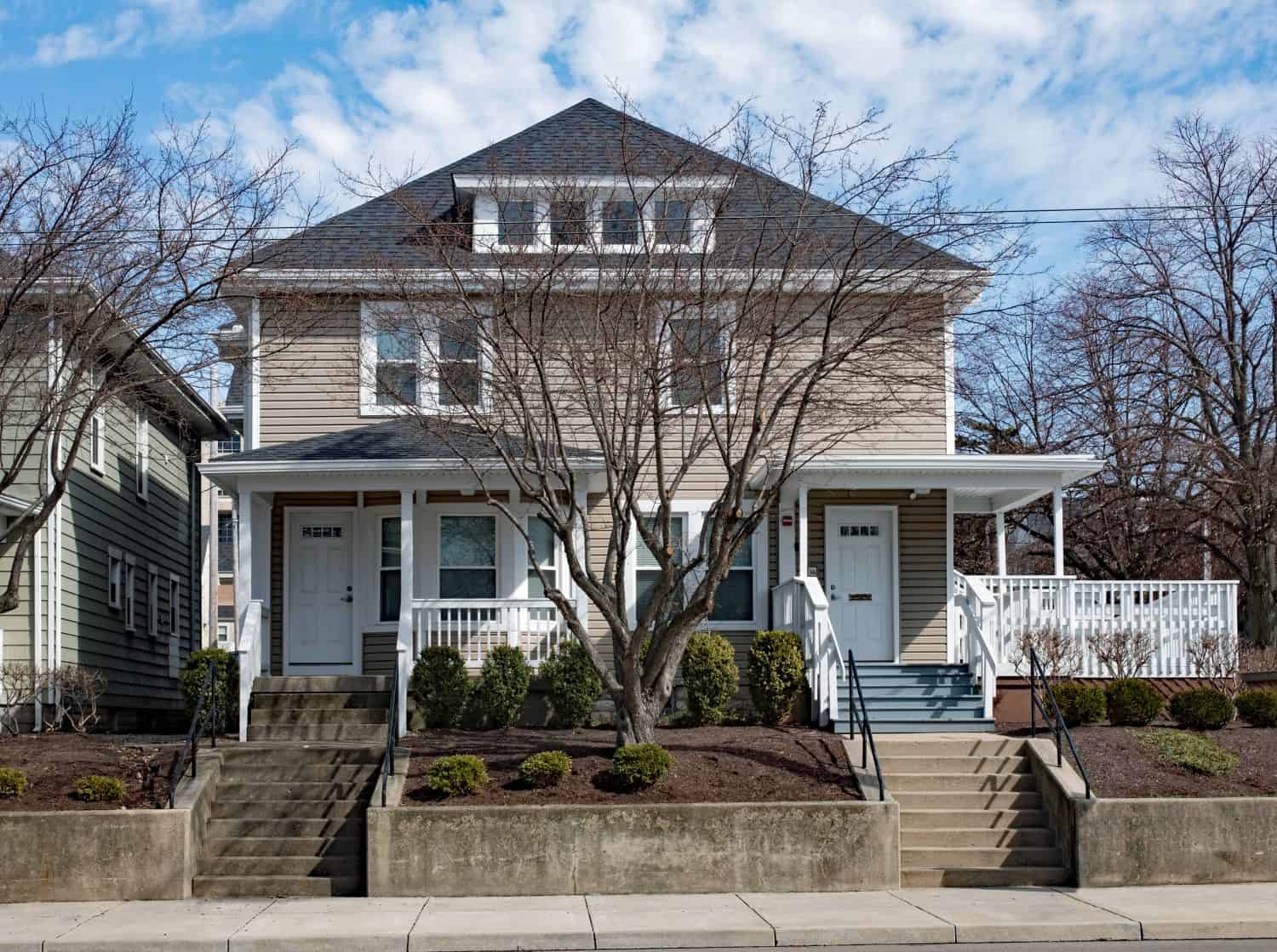 Urban Duplex Housing on Hill