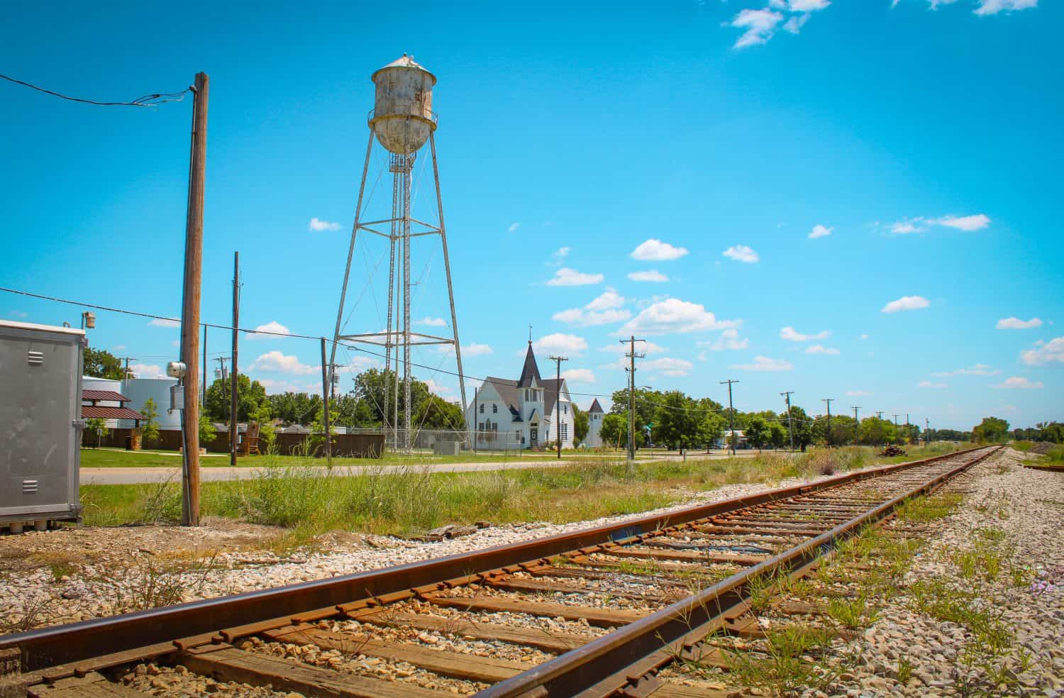 The small town of Anna, Texas. From the perspective of the center of the town.