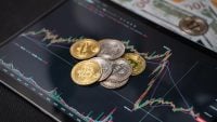Why BITW Holders Are Down 10.55% While IBIT Investors Lose Only 7.01% This Year