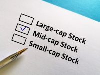 Why 2026 Could Be the Year Mid-Cap Value Dividend Stocks Finally Win