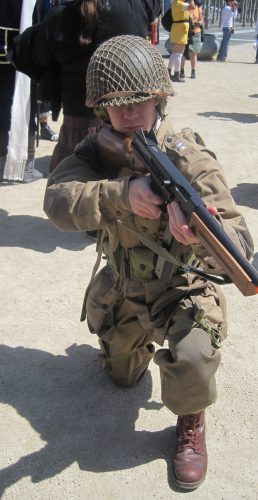 Everything WWII Paratroopers Carried Into the D-Day Invasion