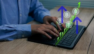 Bitcoin Price: Powell Just Spoke and the Jobs Report Drops April 3 — Here’s What Could Finally Move BTC