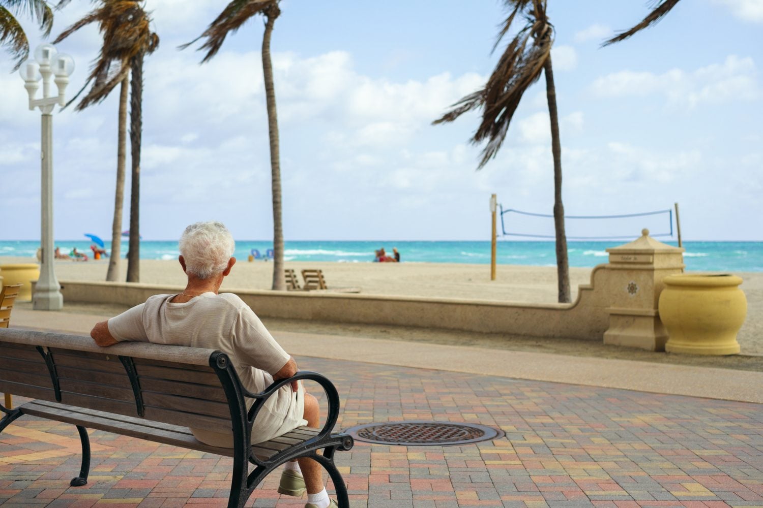 Retiring at 68 With $980,000 Means Navigating a $14,200 Annual Property Insurance Spike Florida Retirees Did Not See Coming