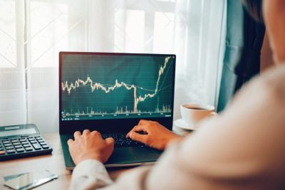 Can Ethereum Still Reach $4,950 Again?