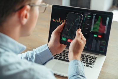 Bitcoin Whales Have Stacked 270K BTC in 30 Days: Could It Be a Bottom Signal?