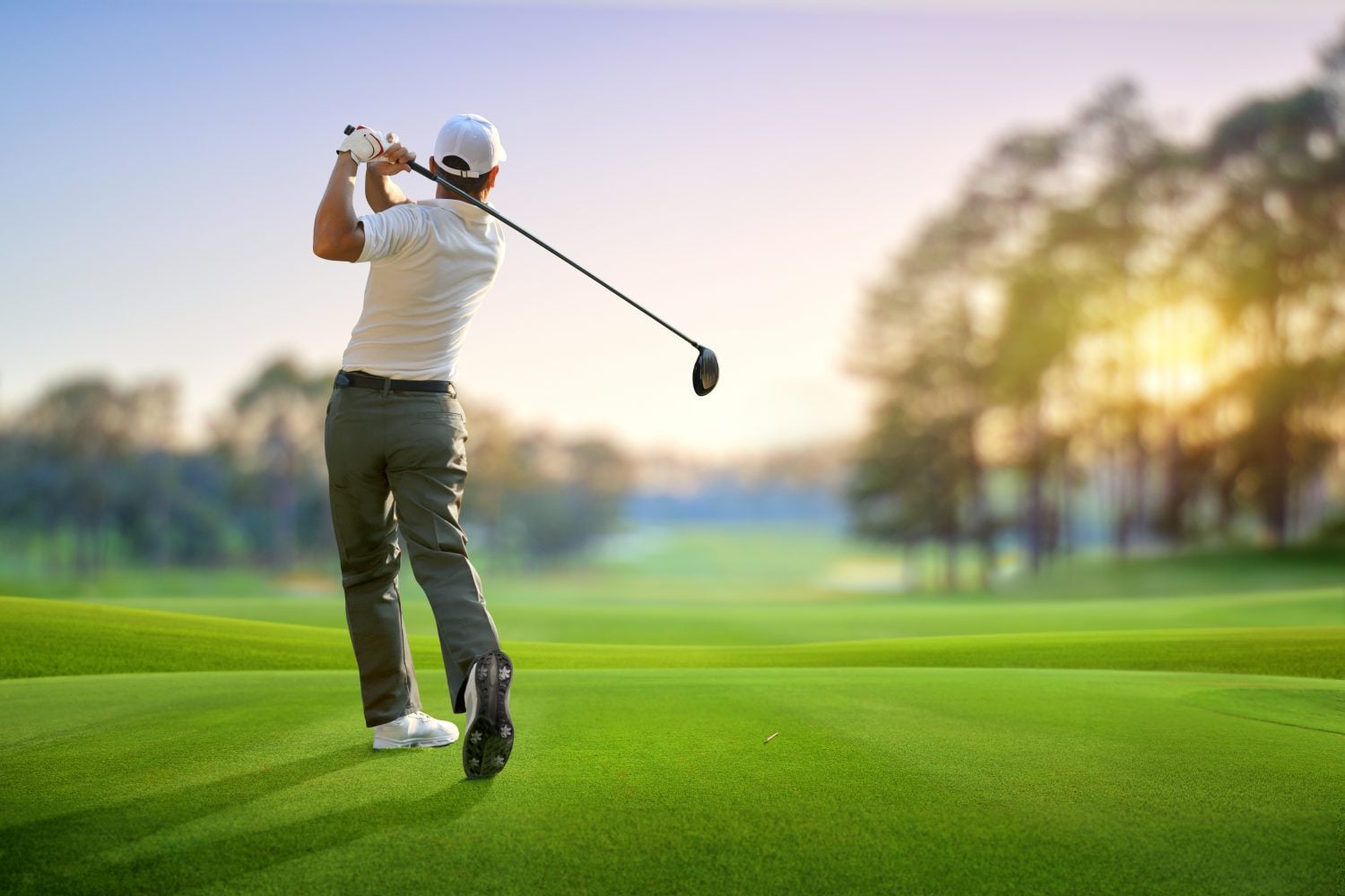 4 Dividend ETFs That Could Fund an $1,800-a-Month Golf Habit