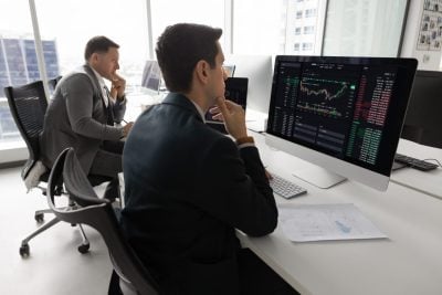 AMZW’s Weekly Payouts Drop 79% as Volatility Collapses; Can Investors Count on Them?