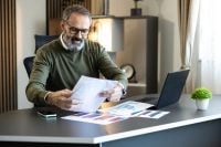 58-Year-Old With $2.3M 401(k) Cuts Deferrals in Half: Here’s Why Brokerage Accounts Win at High Incomes