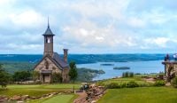 Why Retirees Are Trading Florida for This Missouri Lake Town