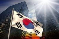 Forget FXI. The South Korea Fund Beating China’s AI Trade Charges 19% Less