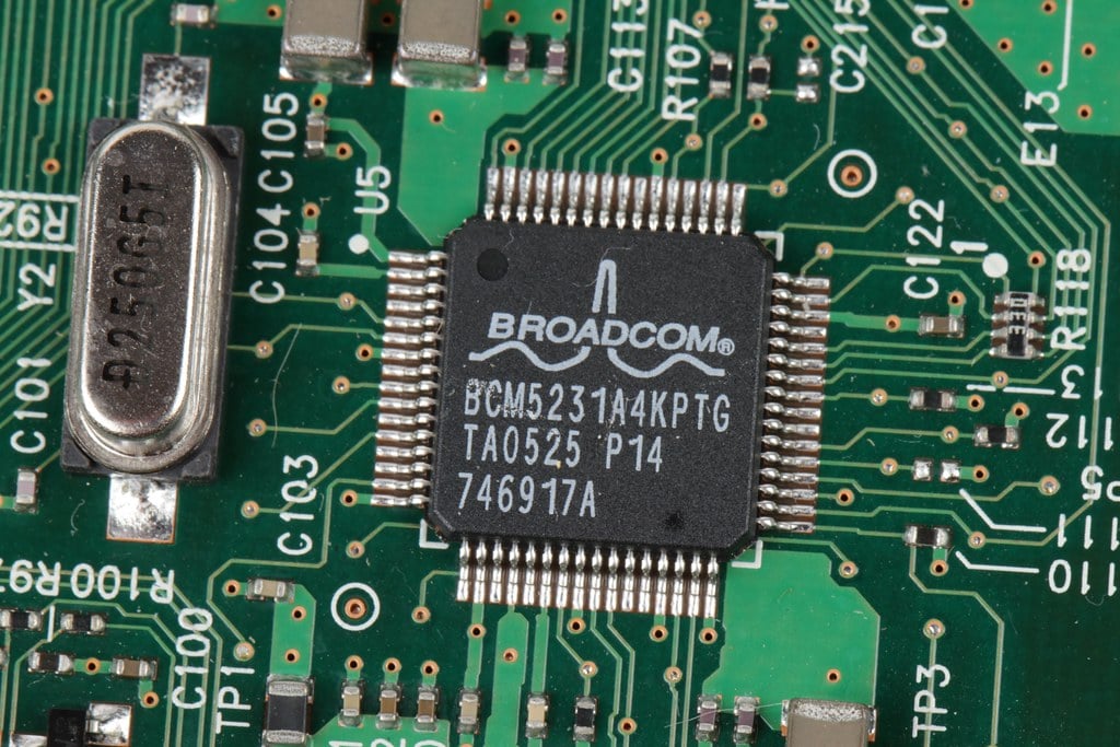 Broadcom is Down Over 3 Months: One Wall Street Pro Sees 60%+ Gains Ahead