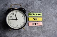 Forget VTSAX: Vanguard’s Own ETF Is Cheaper, Has No $3,000 Minimum, and Schwab Charges $74.95 to Buy the Mutual Fund