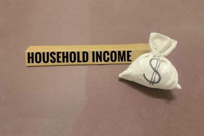 Based on 2024 data, Malaysia's median household income rose by 5.1percent to reach RM7,017 monthly.The average monthly household income in Malaysia was reported at RM9,155 in 2024, representing a 3.8percent increase from 2022.Data indicates persistent income inequality gaps based on ethnicity, education quality, and differences between urban and rural areas